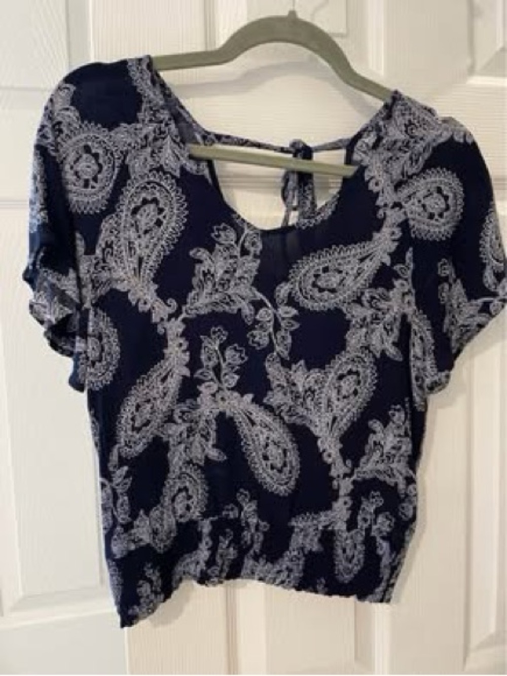 Women’s Navy Paisley Short-Sleeve Blouse